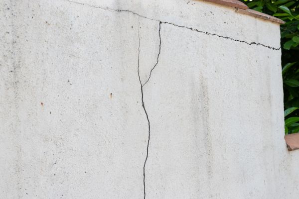 Foundation Crack Patching in Hamilton