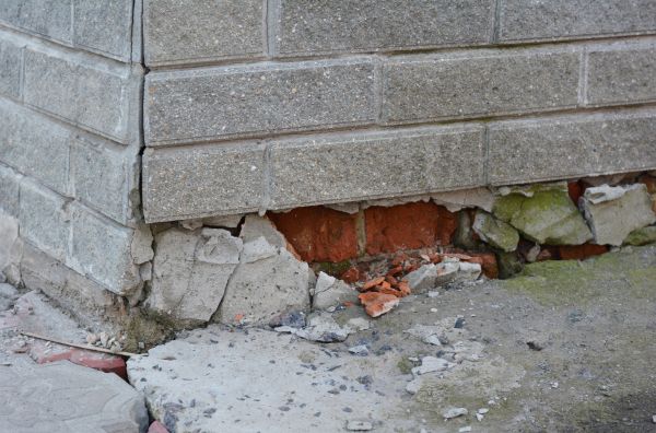 Foundation Settlement Repair in Hamilton